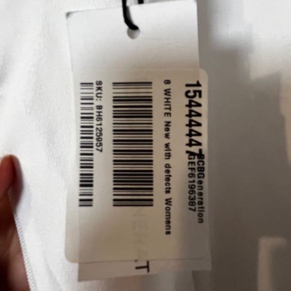 BCBG White Mini Dress Ruffle Flutter Sleeve Cocktail Party Fit Flare NWT - Picture 7 of 13